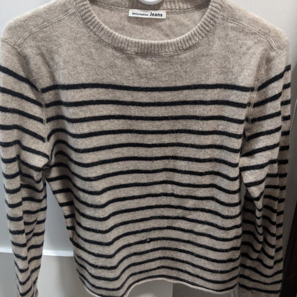 Reformation cashmere sweater